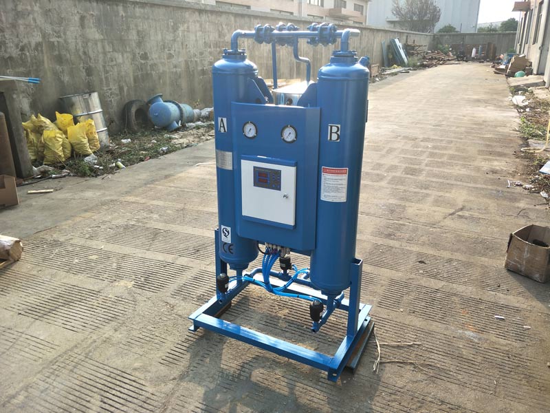 吸附干燥機(jī)相比冷凍式干燥機(jī)有哪些特點(diǎn)？